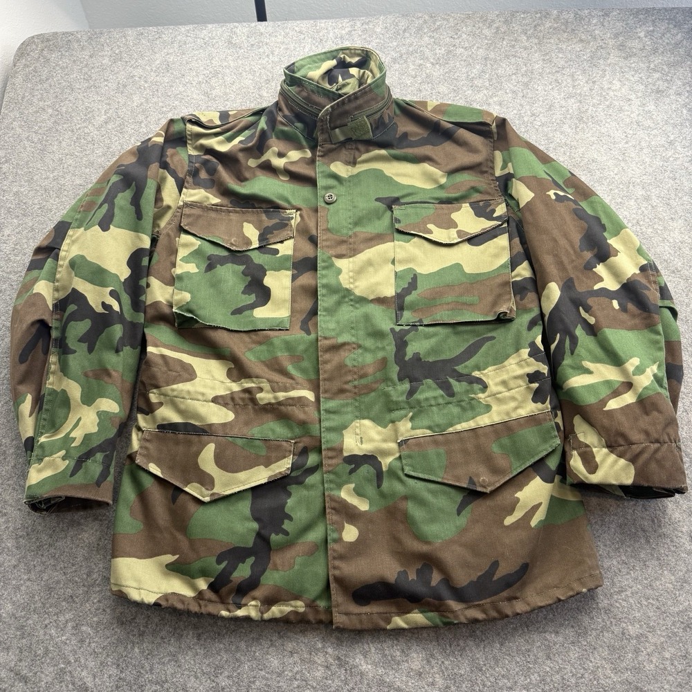 VTG USGI Woodland Camo M65 Field Jacket Mens Small Reg M81 Cold Weather Army